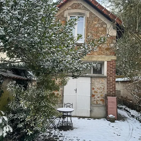 Cosy Maisonette Holiday home